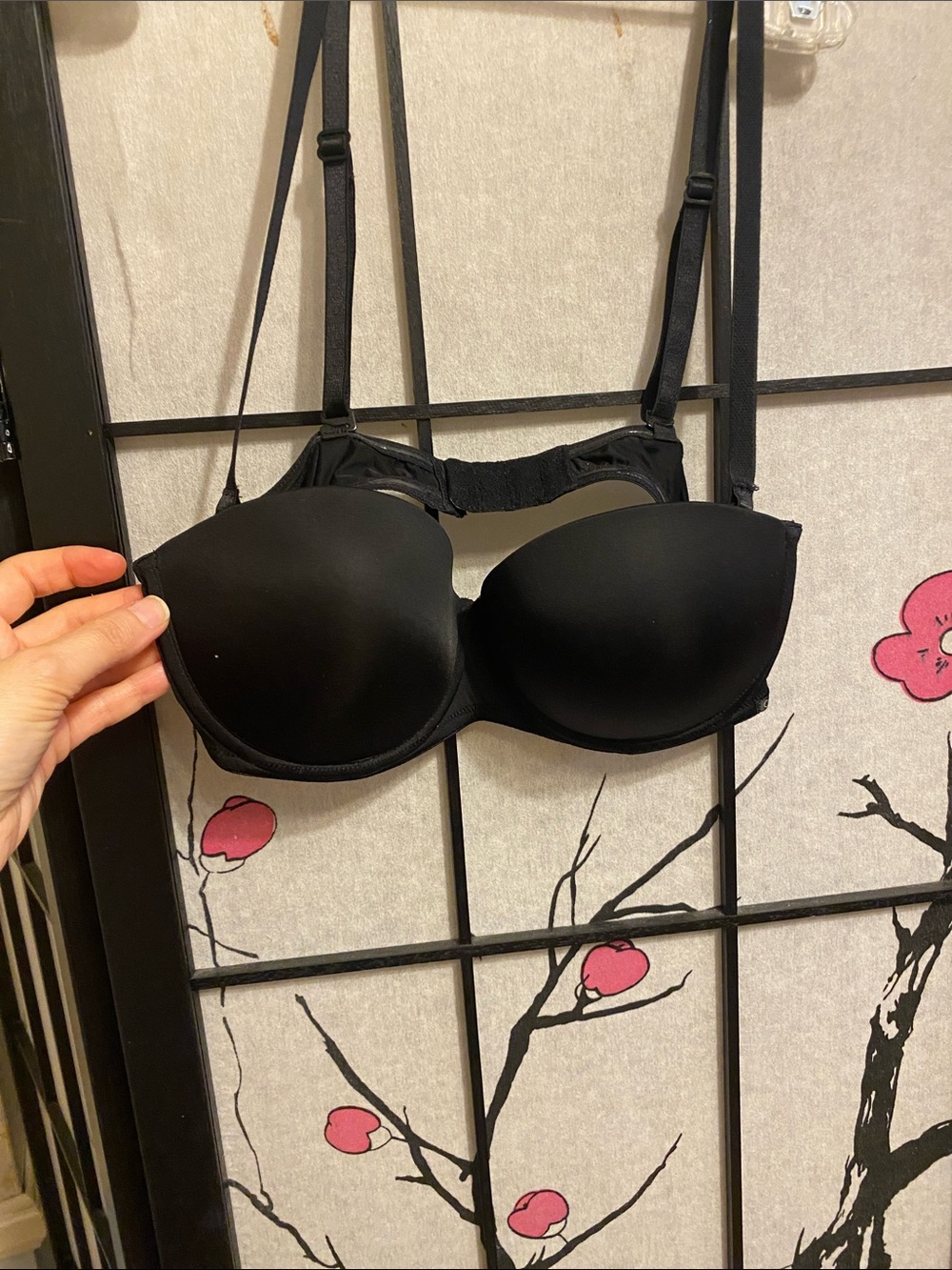 Black Strapless Push-Up Bra - Women Intimates